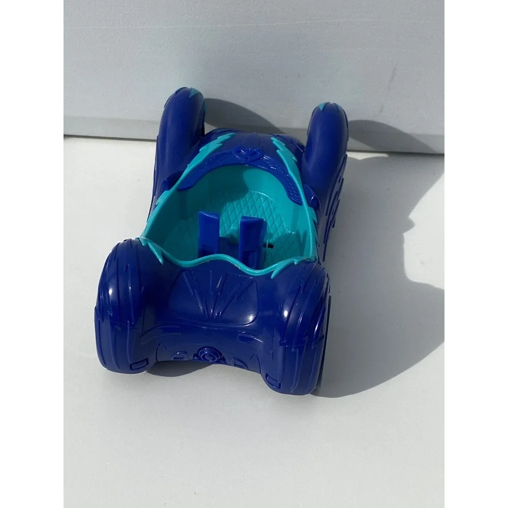 PJ Masks Cat-Car Toy, Hero Vehicle with 2 CatBoy Action Figures, Loose, EUC